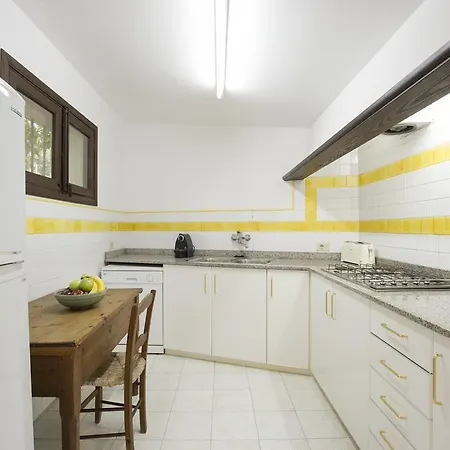 Vila 4 Cantons - La Goleta Villas *